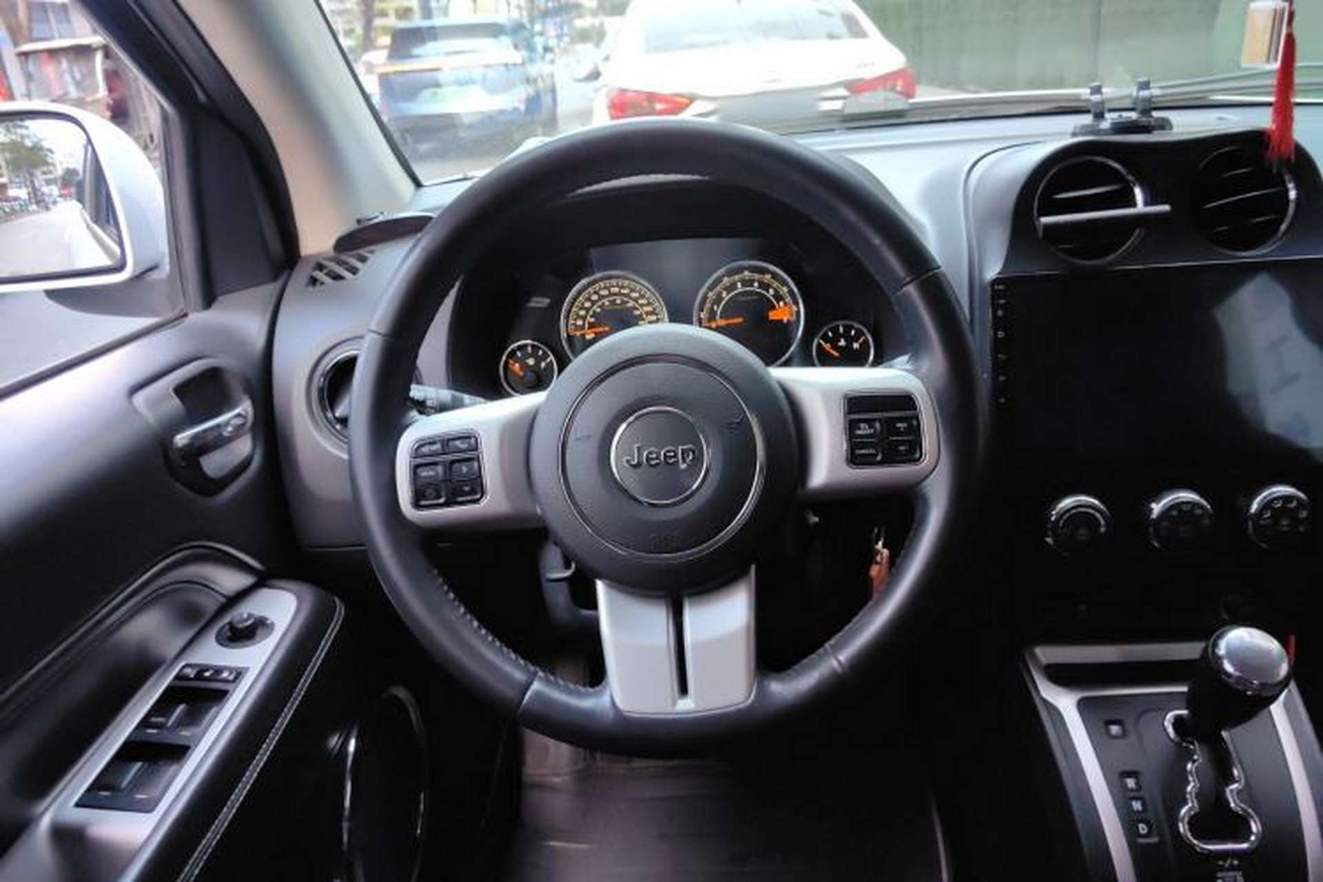 Used Jeep Compass 2014 2.4L Four-Wheel Drive Serpentine Collection Edition Steering Wheel