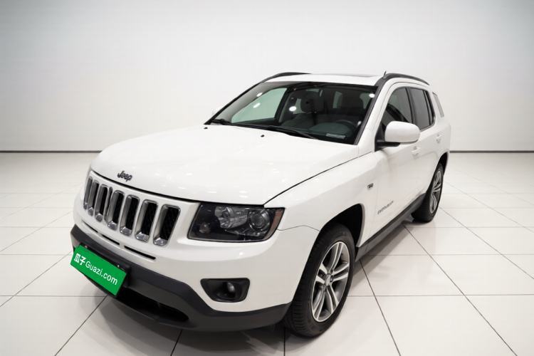 Used Jeep Compass 2014 Revised Version 2.4L Four-Wheel Drive Comfort Edition Guazi used car, China used car export, Used car for sale, Used cars, Cheapest cars for sale