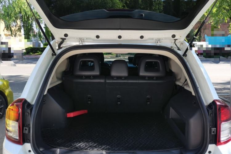 Used Jeep Compass 2014 Revised Version 2.4L Four-Wheel Drive Comfort Edition Trunk