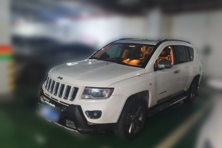 Used Jeep Compass 2014 Revised Version 2.4L Four-Wheel Drive Comfort Edition Guazi used car, China used car export, Used car for sale, Used  cars, Cheapest cars for sale