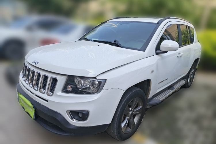 Used Jeep Compass 2014 Revised Version 2.4L Four-Wheel Drive Comfort Edition Guazi used car, China used car export, Used car for sale, Used cars, Cheapest cars for sale
