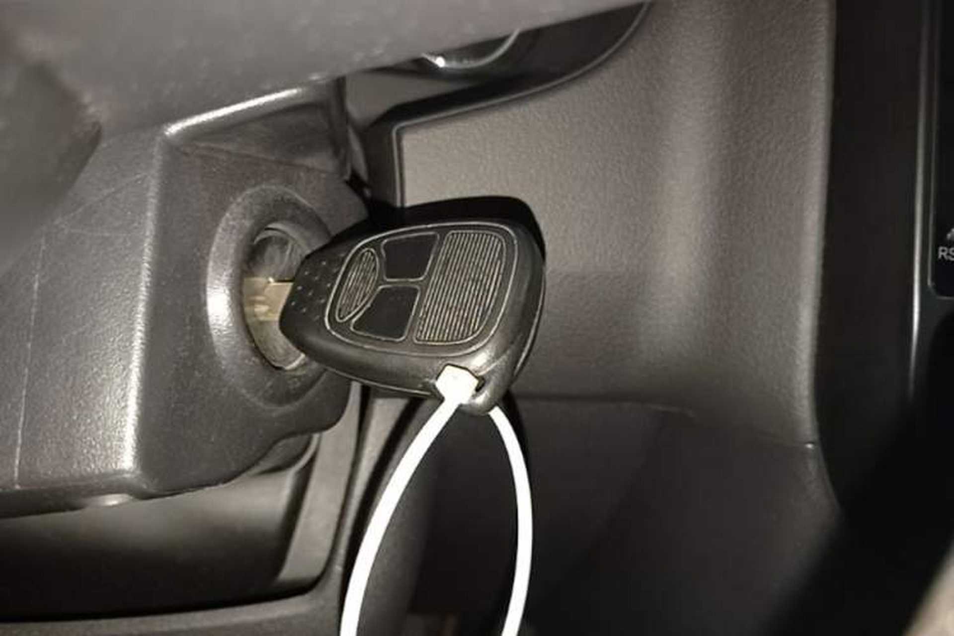 Used Jeep Compass 2014 Revised Version 2.4L Four-Wheel Drive Comfort Edition Vehicle Key