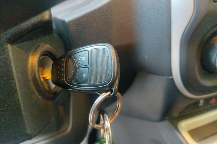 Used Jeep Compass 2014 Revised Version 2.4L Four-Wheel Drive Comfort Edition Vehicle Key