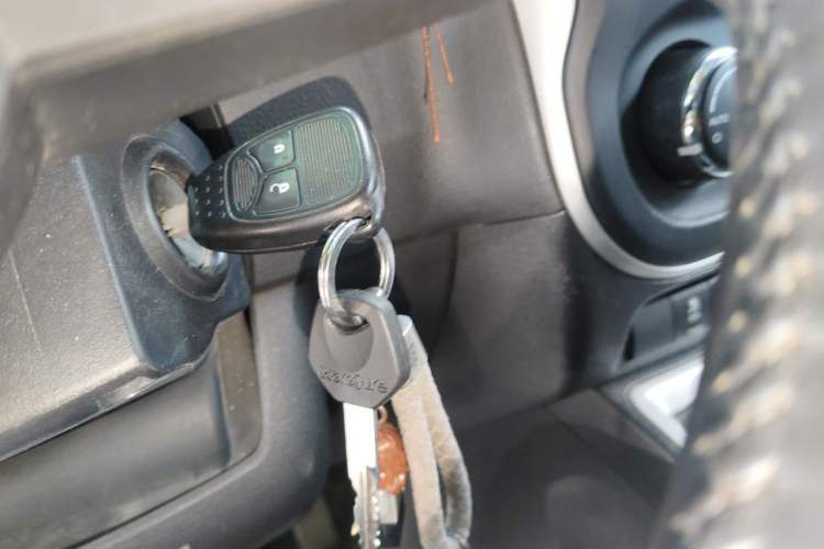 Used Jeep Compass  Vehicle Key