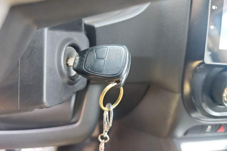 Used Jeep Compass 2014 Revised Version 2.4L Four-Wheel Drive Comfort Edition Vehicle Key