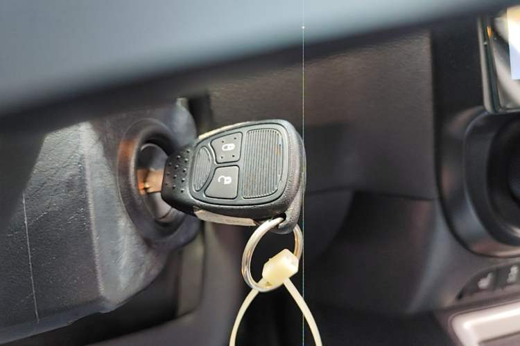 Used Jeep Compass 2014 Revised Version 2.0L Two-Wheel Drive Elite Edition Vehicle Key