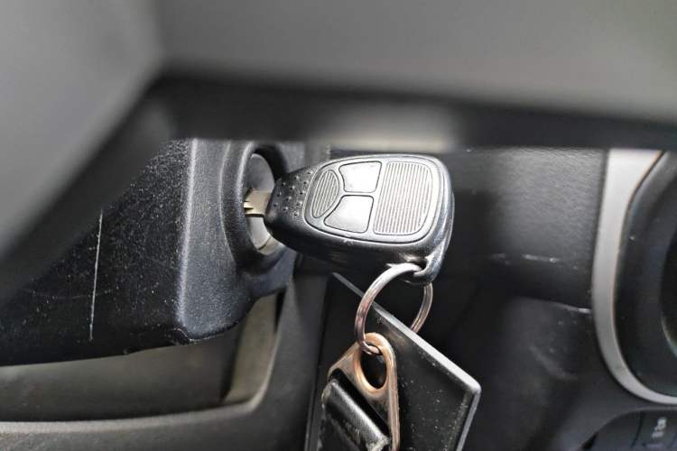 Used Jeep Compass 2014 Revised Version 2.4L Four-Wheel Drive Comfort Edition Vehicle Key