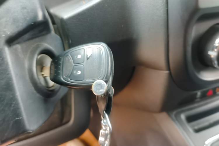 Used Jeep Compass 2014 Revised Version 2.0L Two-Wheel Drive Entry-Level Edition Vehicle Key
