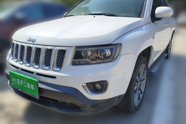 Jeep Compass 2014 Revised Version 2.0L Two-Wheel Drive Elite Edition usata Guazi used car, China used car export, Used car for sale, Used cars, Cheapest cars for sale