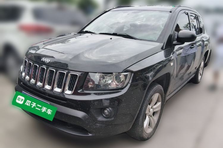 Used Jeep Compass 2015 2.0L two-wheel drive sport version Guazi used car, China used car export, Used car for sale, Used cars, Cheapest cars for sale