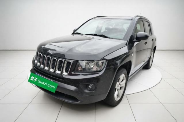 Used Jeep Compass 2015 2.0L two-wheel drive sport version