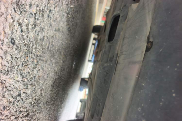 Used Jeep Compass 2015 2.0L two-wheel drive sport version Chassis Front