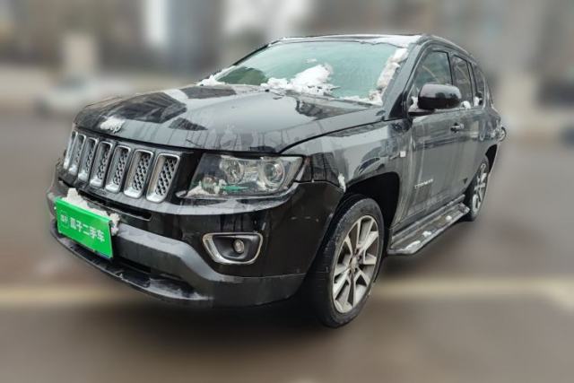 Used Jeep Compass 2015 2.0L Two-Wheel Drive Luxury Edition