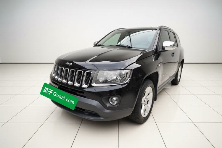 Used Jeep Compass 2015 2.0L two-wheel drive sport version Guazi used car, China used car export, Used car for sale, Used Jeep cars, Cheapest cars for sale