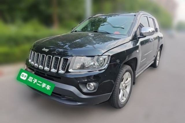 Used Jeep Compass 2015 2.0L two-wheel drive sport version