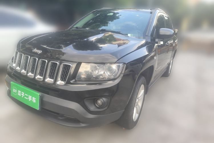 Used Jeep Compass 2015 2.0L two-wheel drive sport version Guazi used car, China used car export, Used car for sale, Used  cars, Cheapest cars for sale