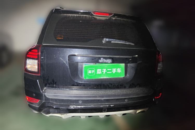 Used Jeep Compass 2015 2.0L two-wheel drive sport version Rear