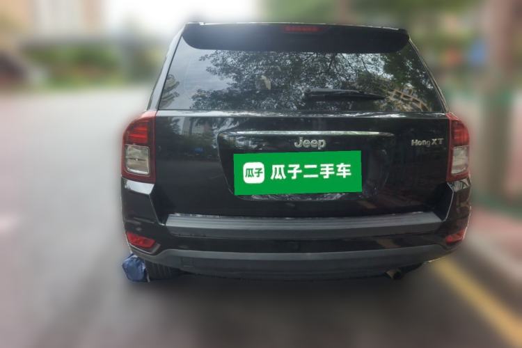 Used Jeep Compass 2015 2.0L two-wheel drive sport version Rear