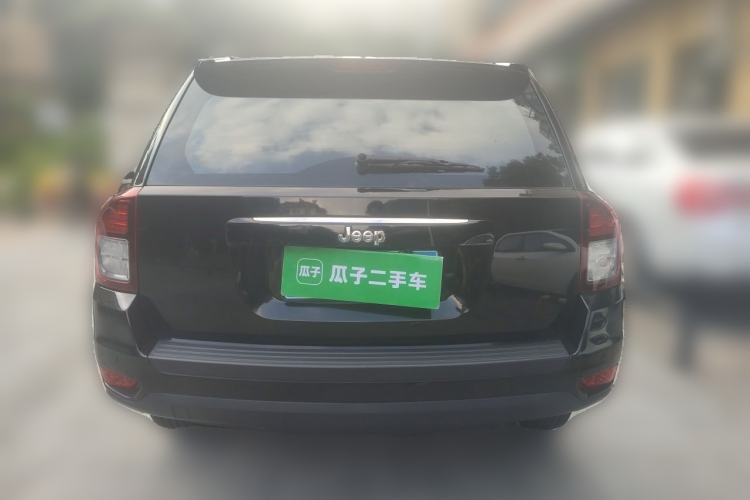 Used Jeep Compass 2015 2.0L two-wheel drive sport version Rear