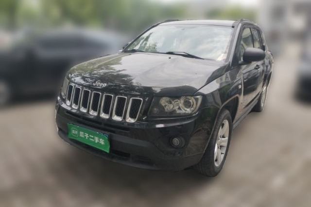 Used Jeep Compass 2015 2.0L two-wheel drive sport version