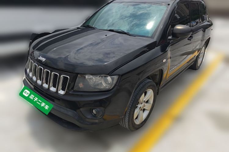 Used Jeep Compass 2015 2.0L two-wheel drive sport version Guazi used car, China used car export, Used car for sale, Used cars, Cheapest cars for sale