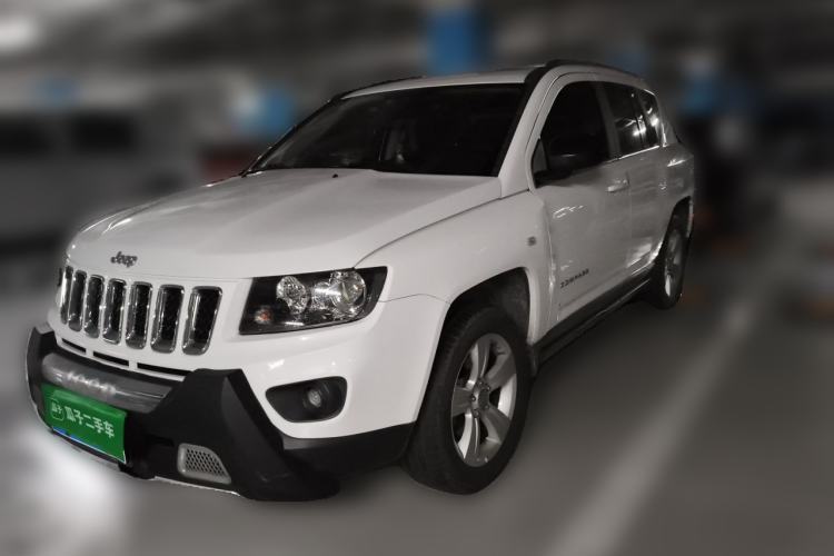 Used Jeep Compass 2015 2.0L two-wheel drive sport version Guazi used car, China used car export, Used car for sale, Used cars, Cheapest cars for sale