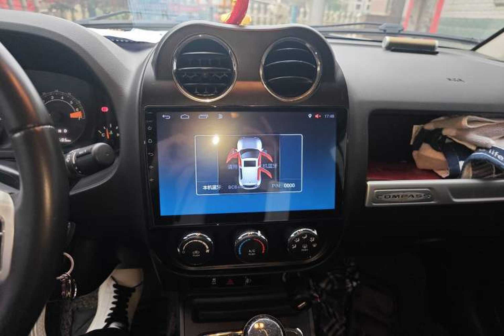 Used Jeep Compass 2015 2.0L two-wheel drive sport version Audio And AC Panel