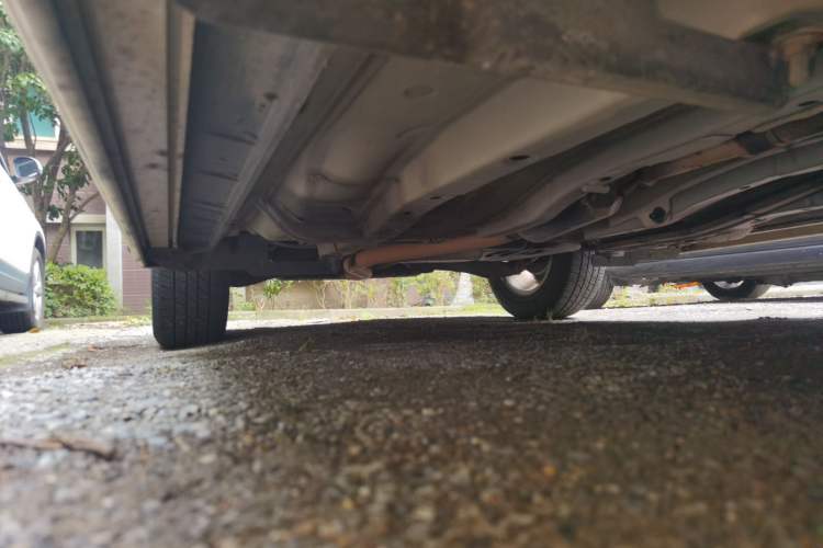 Used Jeep Compass 2015 2.0L two-wheel drive sport version Chassis Front Right