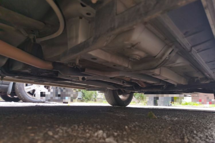 Used Jeep Compass 2015 2.0L two-wheel drive sport version Chassis Rear Right