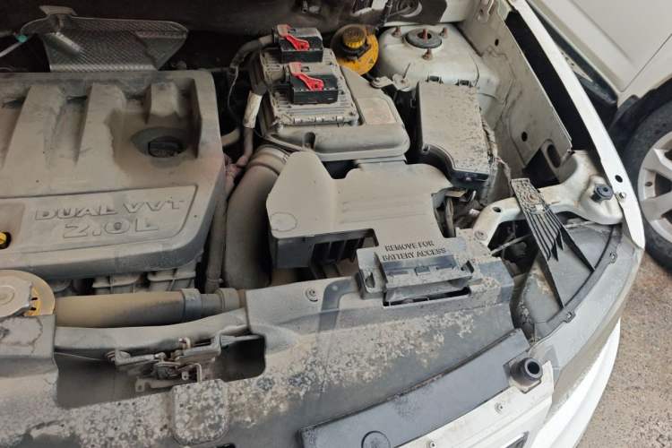 Used Jeep Compass 2015 2.0L two-wheel drive sport version Engine Bay Left