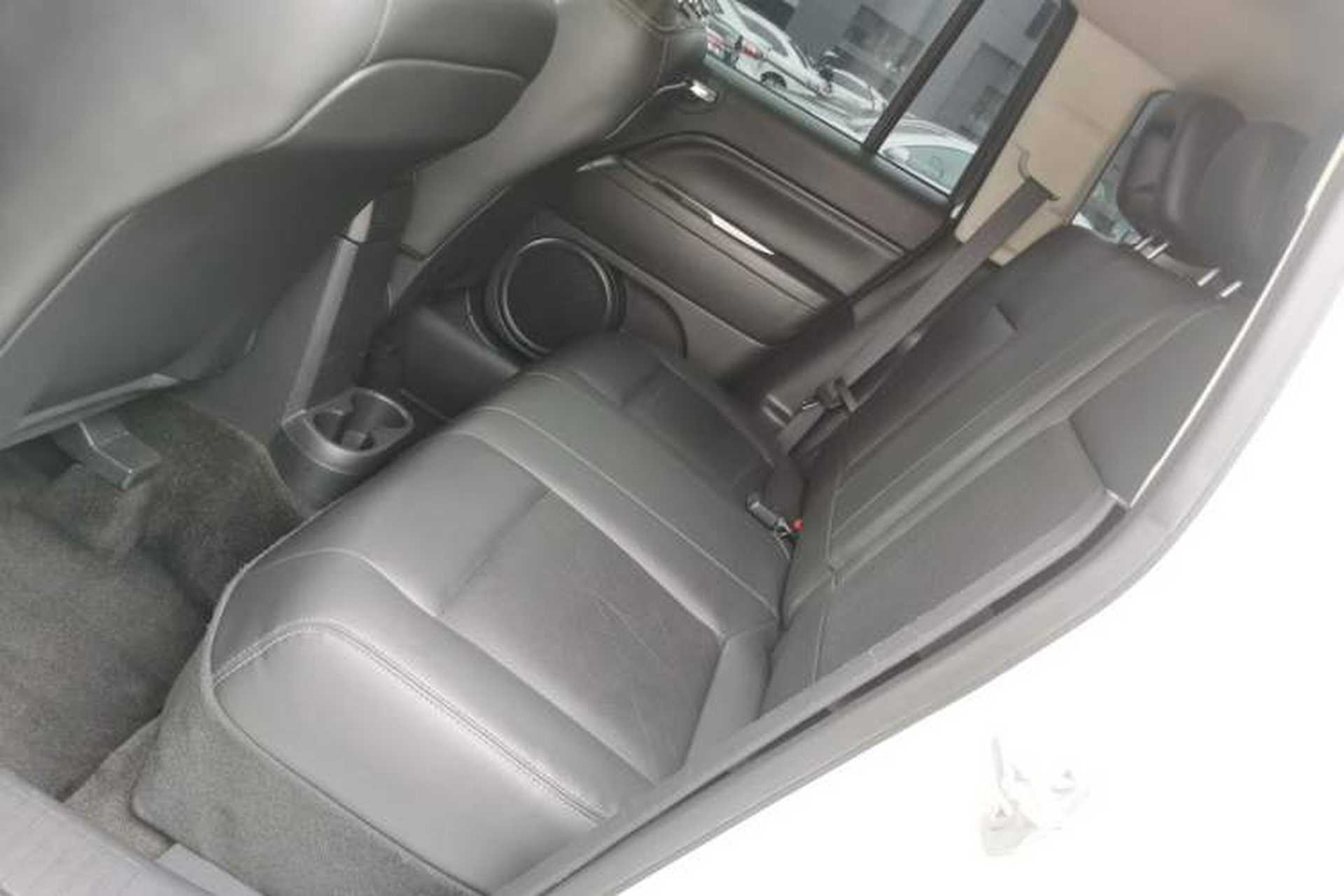 Used Jeep Compass 2015 2.0L Two-Wheel Drive Luxury Edition Left Rear Seat