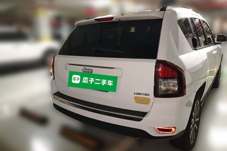 Used Jeep Compass 2015 2.0L Two-Wheel Drive Luxury Edition Rear
