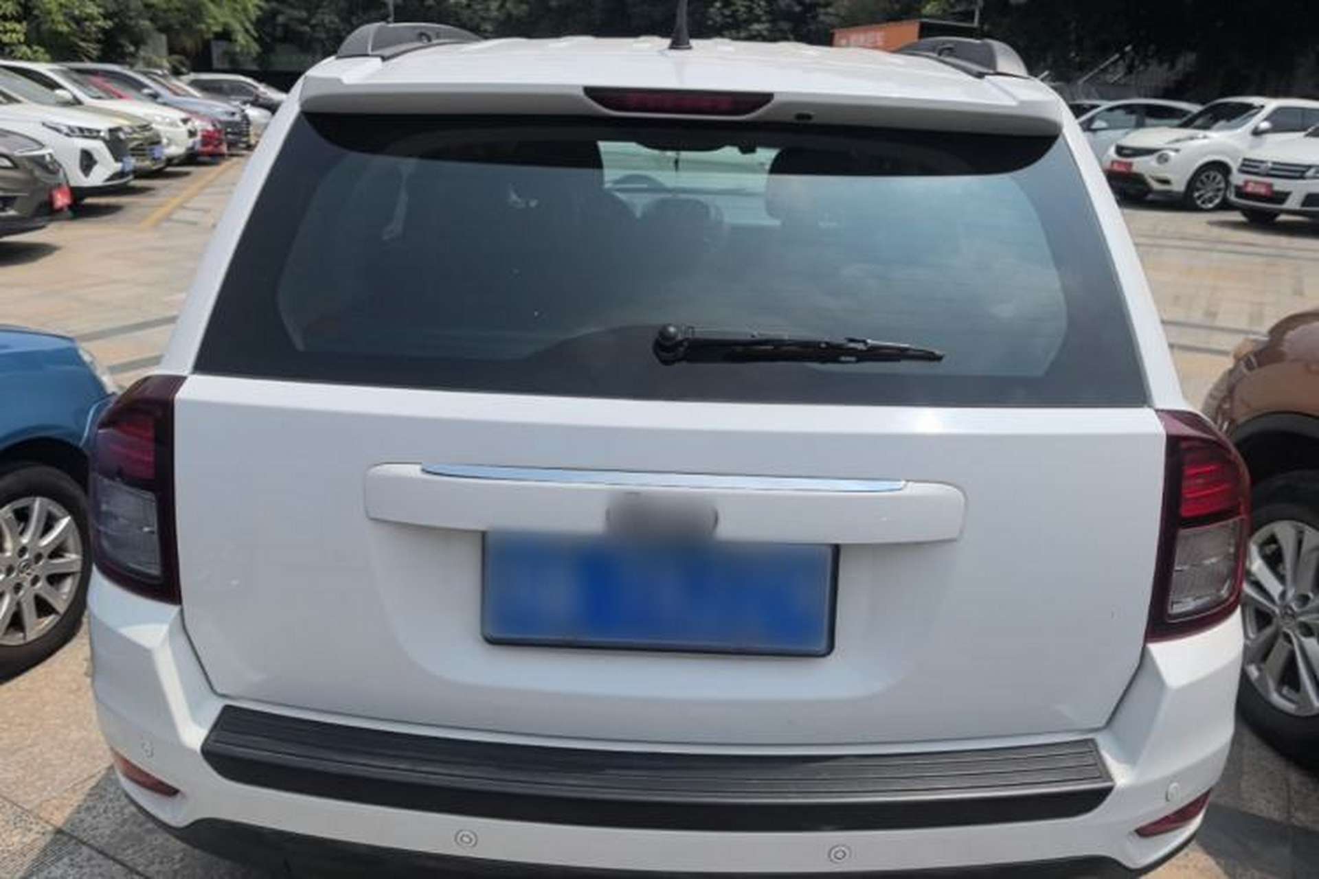 Used Jeep Compass 2015 2.0L two-wheel drive sport version Rear