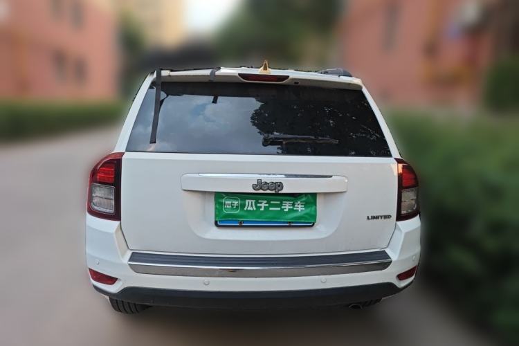 Used Jeep Compass 2015 2.0L Two-Wheel Drive Luxury Edition Rear