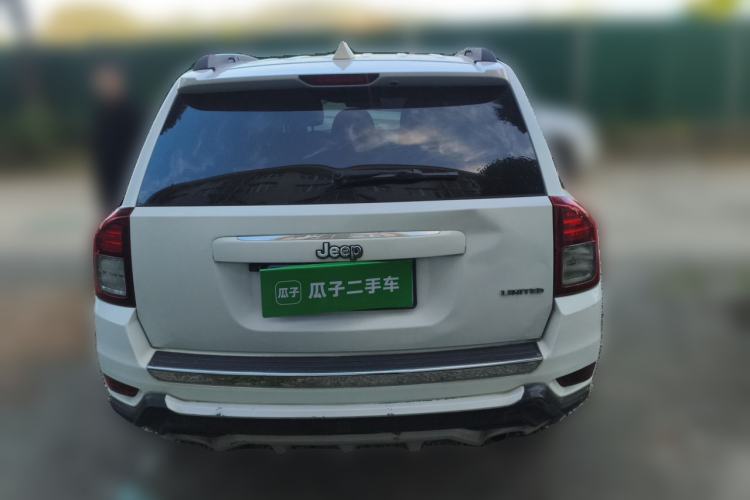 Used Jeep Compass 2015 2.0L Two-Wheel Drive Luxury Edition Rear