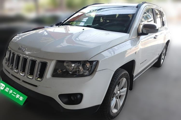 Used Jeep Compass 2015 2.0L two-wheel drive sport version Guazi used car, China used car export, Used car for sale, Used  cars, Cheapest cars for sale