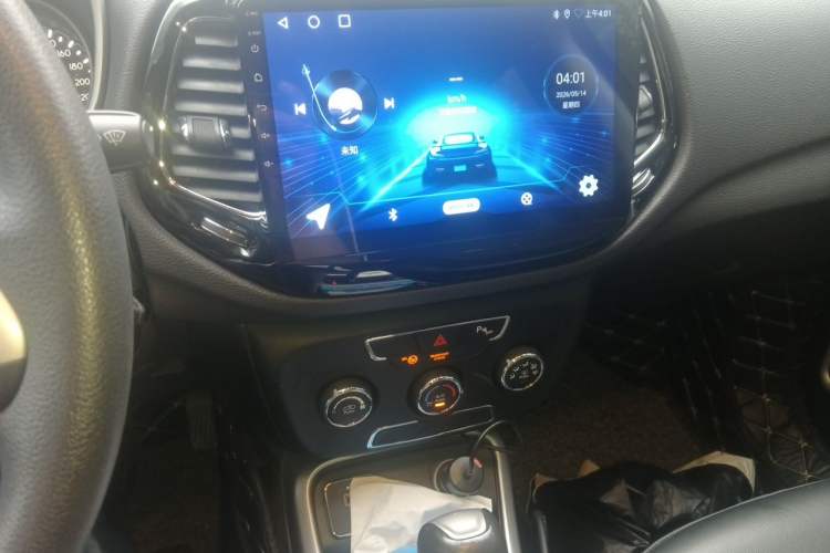 Used Jeep Compass 2017 200T Automatic Enjoyment Version Audio And AC Panel