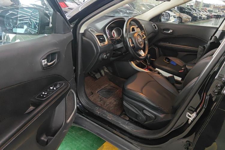 Used Jeep Compass 2017 200T Automatic Family Edition Driver Seat