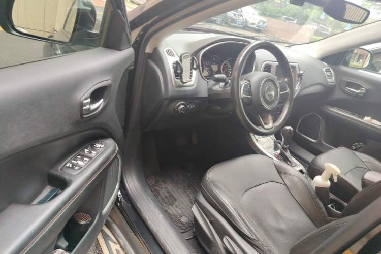 Used Jeep Compass 2017 200T Automatic Family Edition Driver Seat