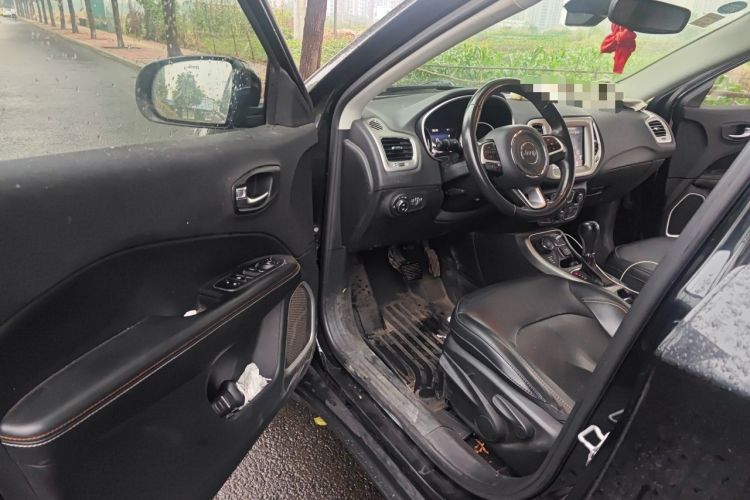 Used Jeep Compass 2017 200T Automatic Family Enjoyment Four-Wheel Drive Edition Driver Seat