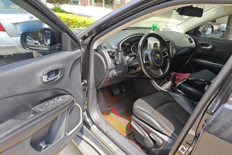Used Jeep Compass 2017 200T Automatic Family Edition Driver Seat