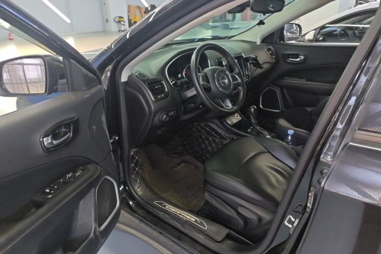 Used Jeep Compass 2017 200T Automatic Family Edition Driver Seat