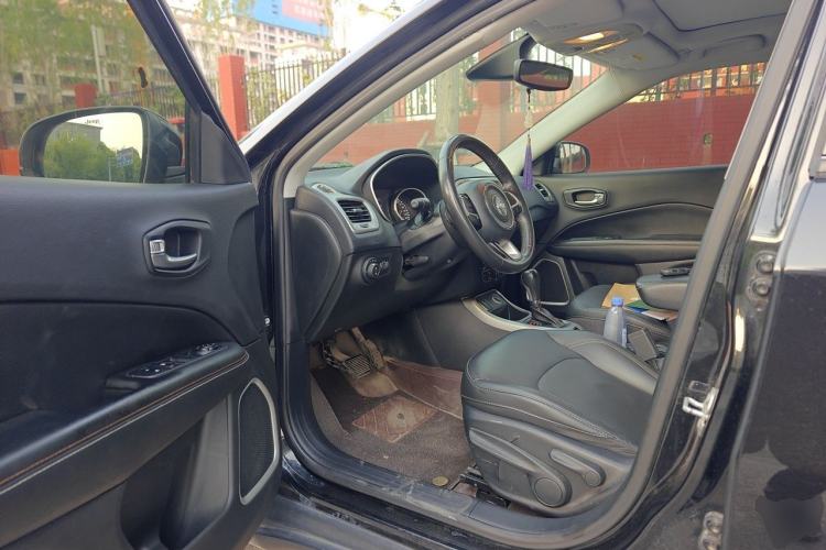 Used Jeep Compass 2017 200T Automatic Family Edition Driver Seat