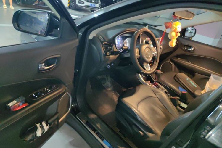 Used Jeep Compass 2017 200T Automatic Family Edition Driver Seat