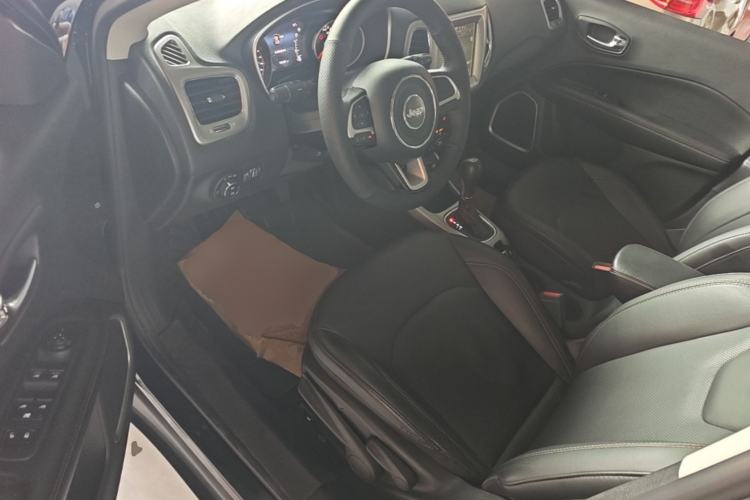 Used Jeep Compass 2017 200T Automatic Family Edition Driver Seat