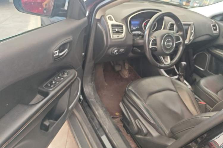 Used Jeep Compass 2017 200T Automatic Family Edition Driver Seat