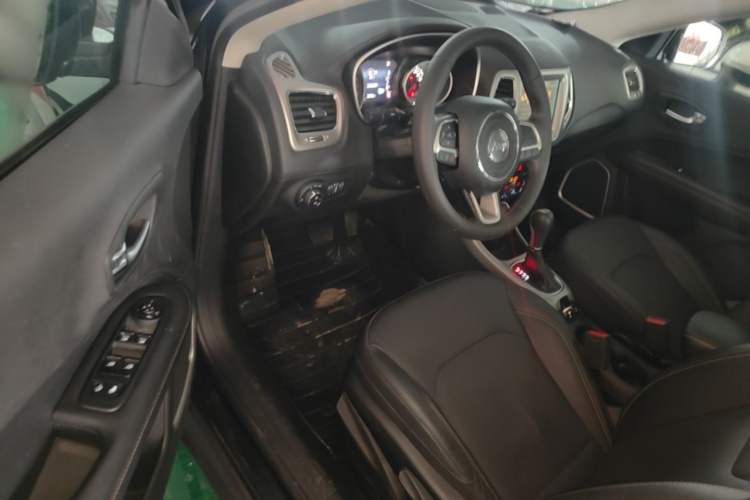 Used Jeep Compass 2017 200T Automatic Family Edition Driver Seat