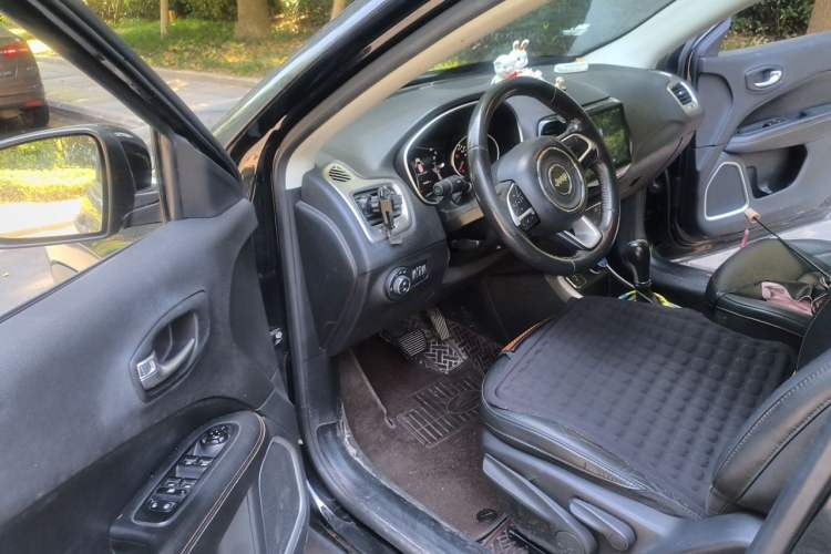 Used Jeep Compass 2017 200T Automatic Family Edition Driver Seat