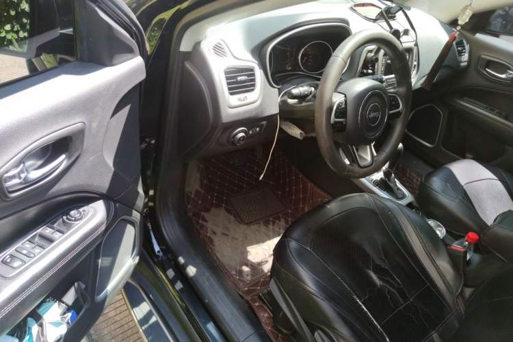 Used Jeep Compass 2017 200T Automatic Enjoyment Version Driver Seat
