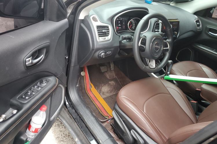 Used Jeep Compass 2017 200T Automatic Enjoyment Edition Driver Seat